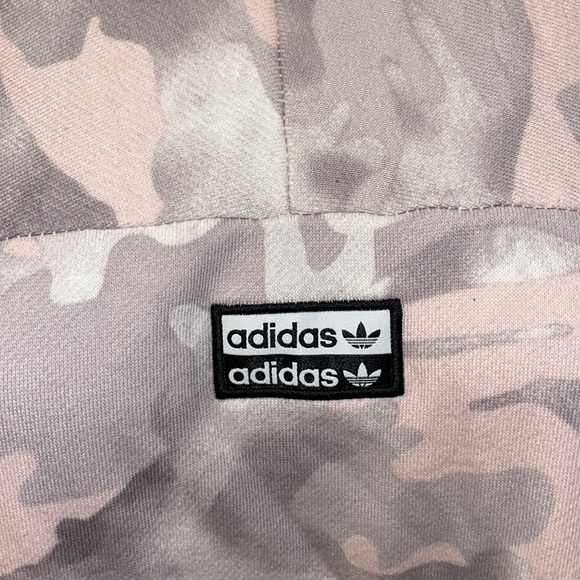 NWOT ADIDAS 😍💖 cute sweatshirt - Picture 8 of 13